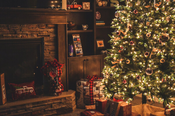 Weihnachtsbaumbeleuchtung – Lichtideen für den Tannenbaum